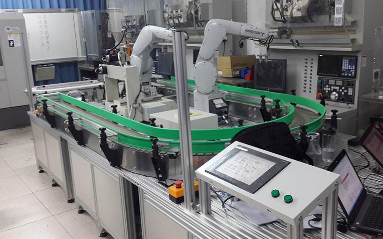 雙機(jī)器人智能制造平臺(tái)